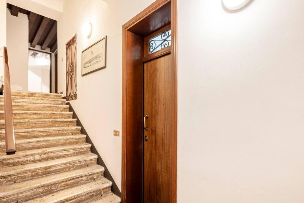 Altea'S Sweet Home In Piazza,Basilica Palladiana Vicenza Bagian luar foto
